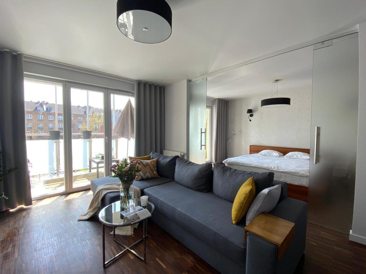 Aravel Suites Вроцлав Екстериор снимка