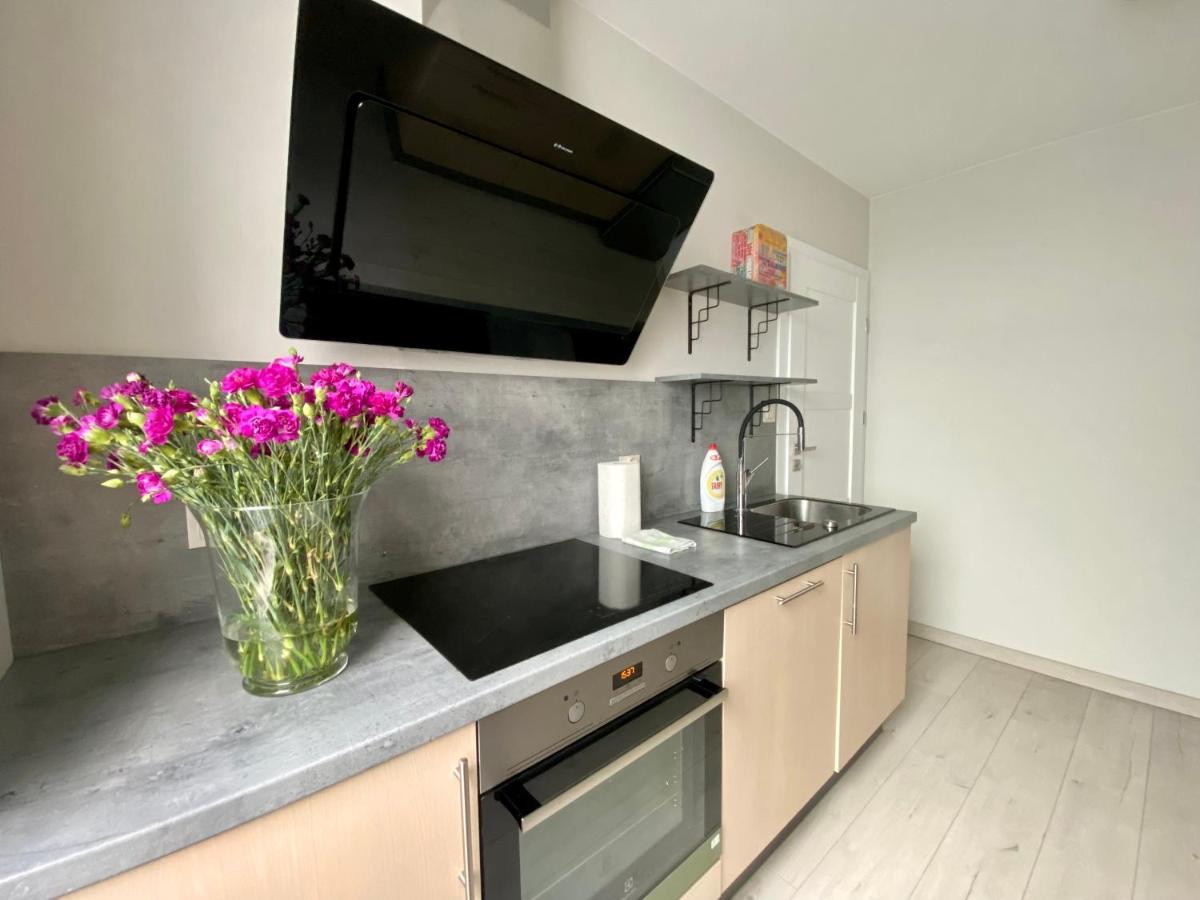 Aravel Suites Вроцлав Екстериор снимка