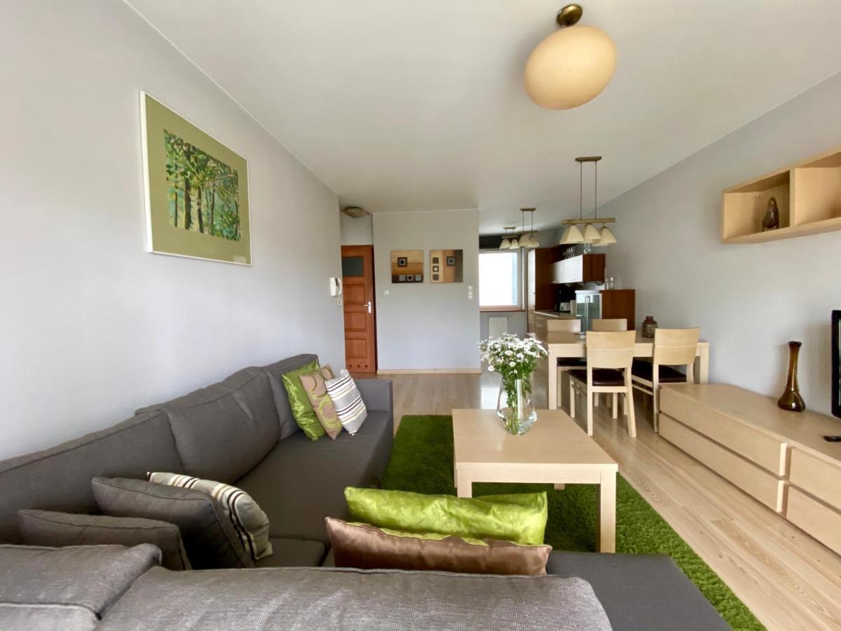 Aravel Suites Вроцлав Екстериор снимка